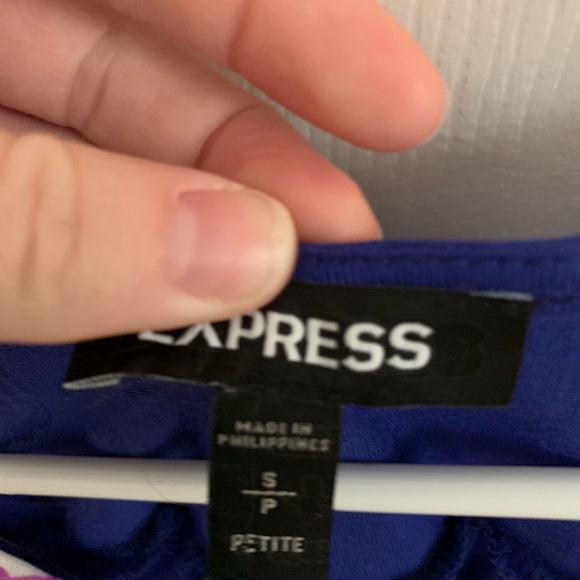 Express Floral Top - Picture 2 of 5